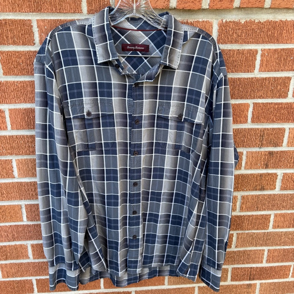 Tommy Bahama 100% Silk Button Up Long Sleeve Shirt Size XL Blue Plaid